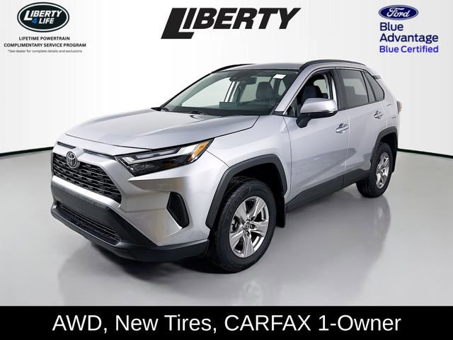 Used 2022 Toyota RAV4 XLE image 7