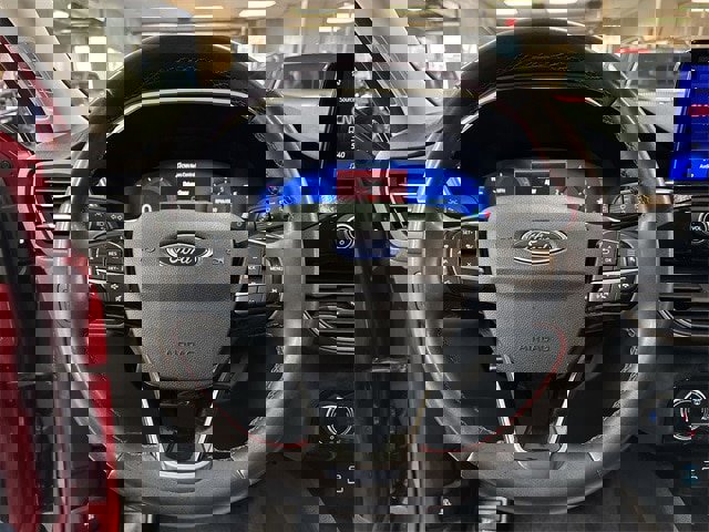 Certified 2022 Ford Escape SEL w/ SEL Stealth AWD Package image 6