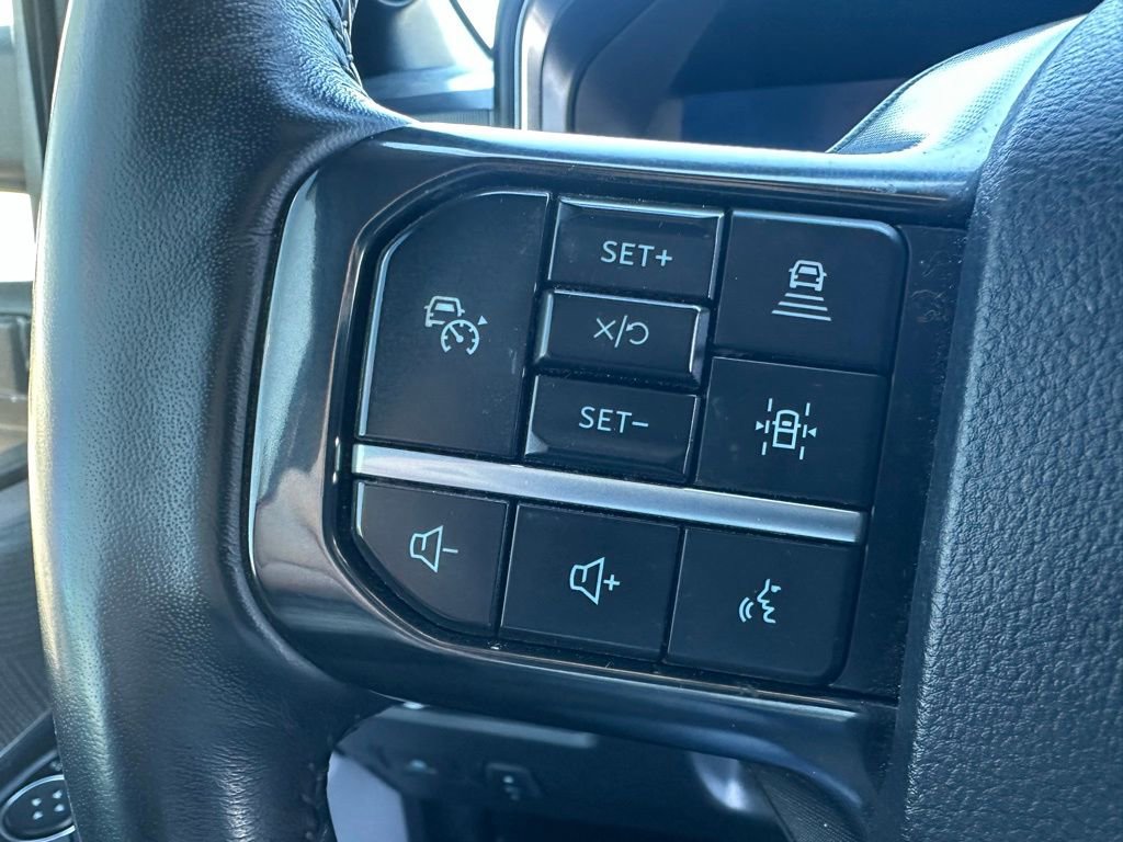 Certified 2025 Ford F250 Platinum image 36