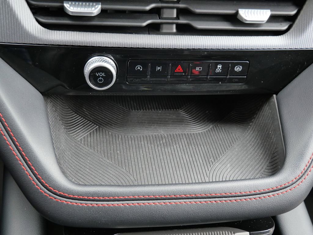 Certified 2025 Ford Explorer ST-Line w/ ST-Line Street Pack AWD/4WD image 19