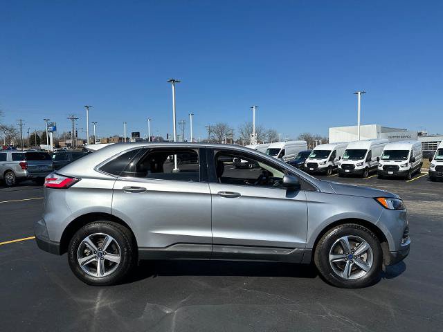 Certified 2022 Ford Edge SEL w/ Convenience Package AWD/4WD image 9