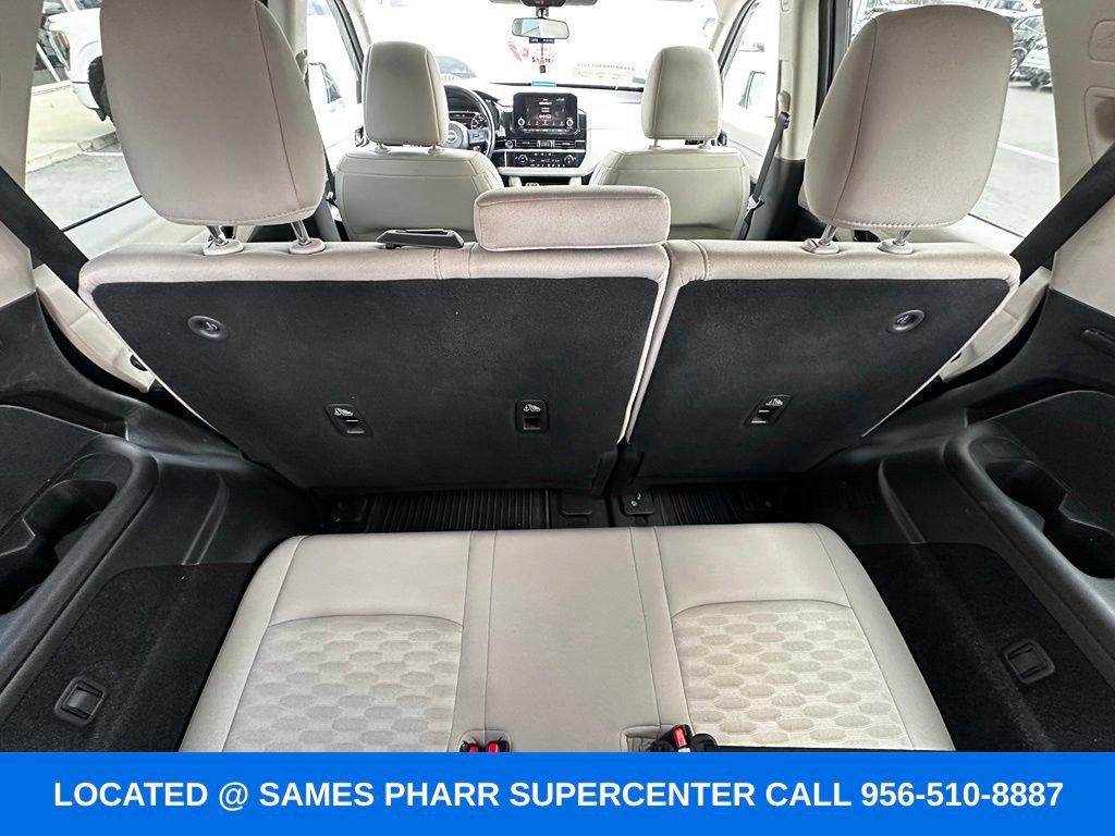 Used 2024 Nissan Pathfinder SV FWD image 22