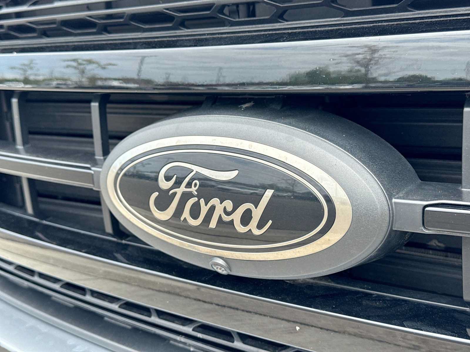 Certified 2023 Ford F150 Platinum w/ FX4 Off-Road Package AWD/4WD image 11