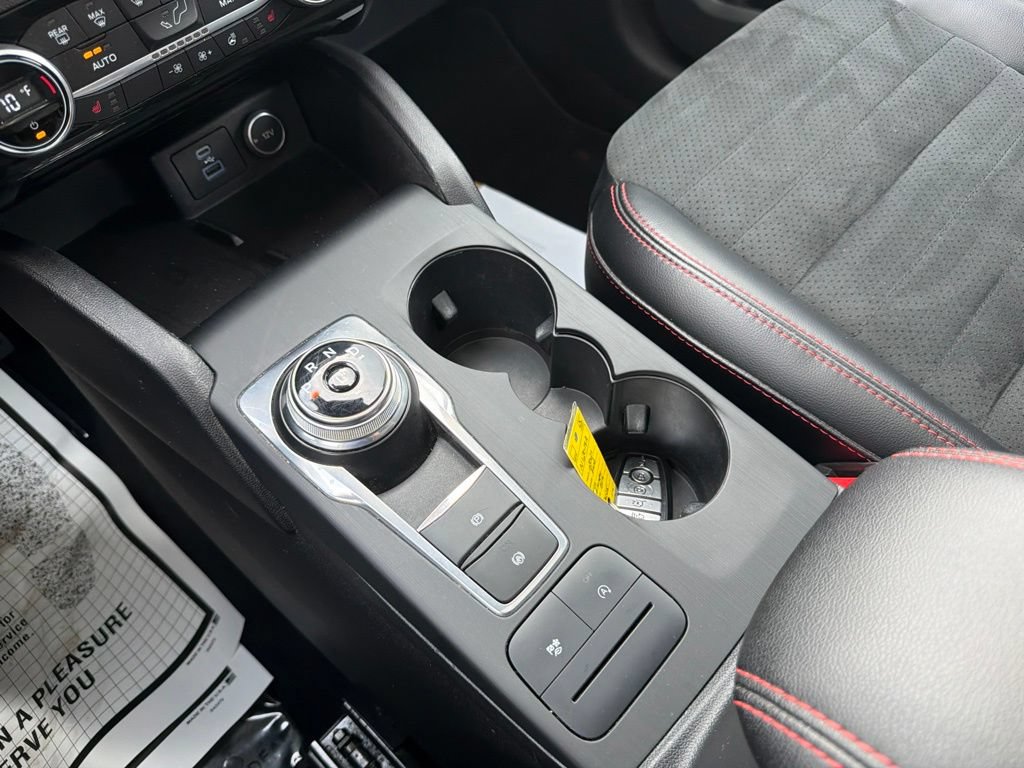 Certified 2021 Ford Escape SEL w/ SEL Stealth AWD Package image 20
