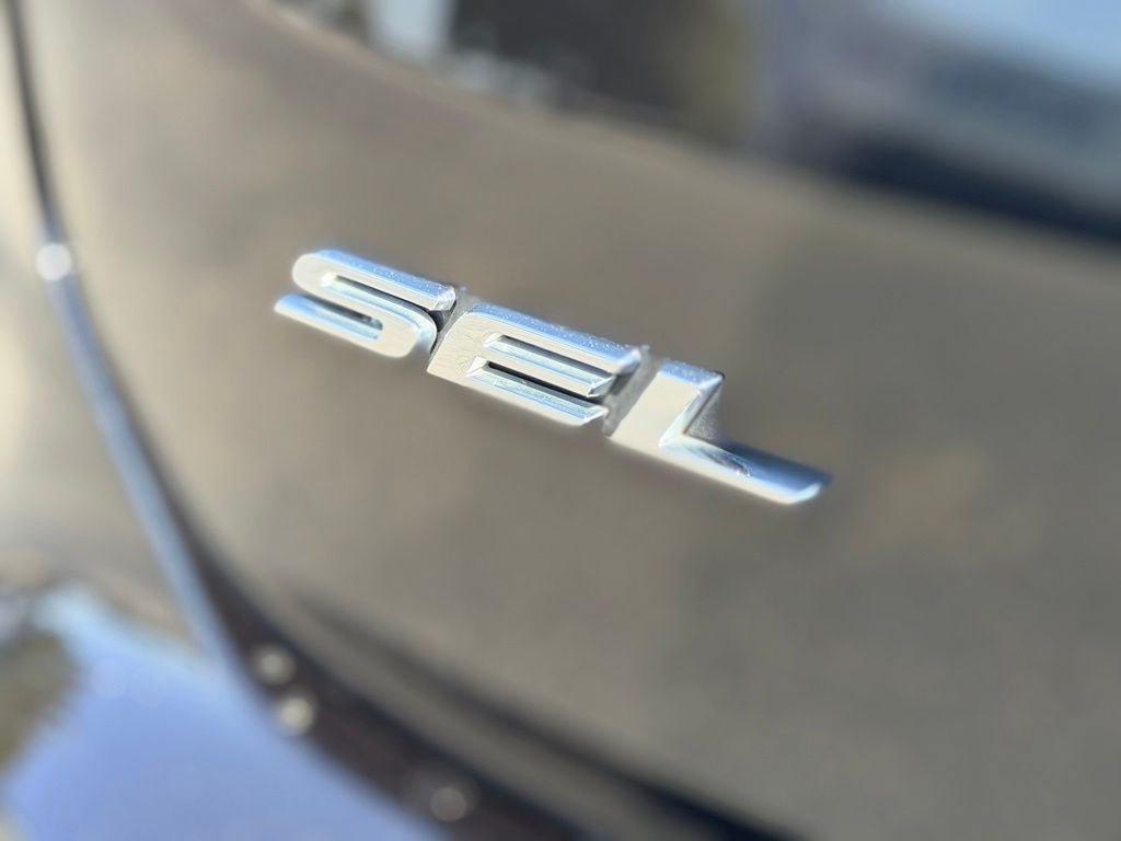 Certified 2024 Ford Edge SEL w/ Convenience Package AWD/4WD image 9