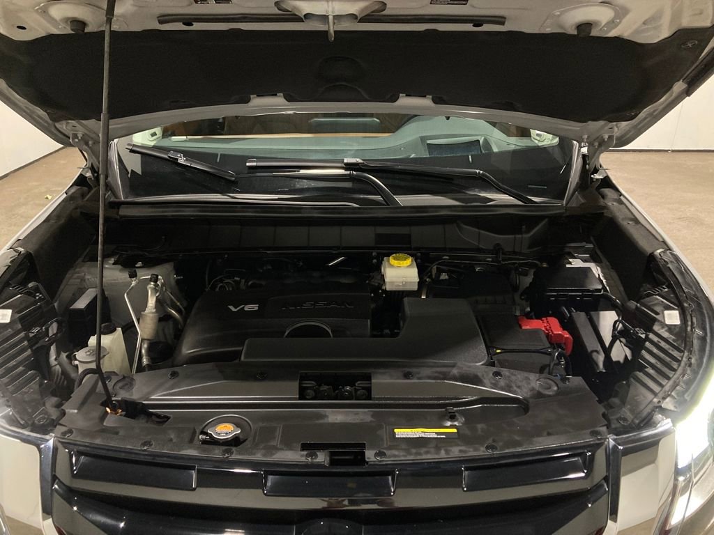 Used 2022 Nissan Pathfinder Platinum w/ Cargo Package image 14