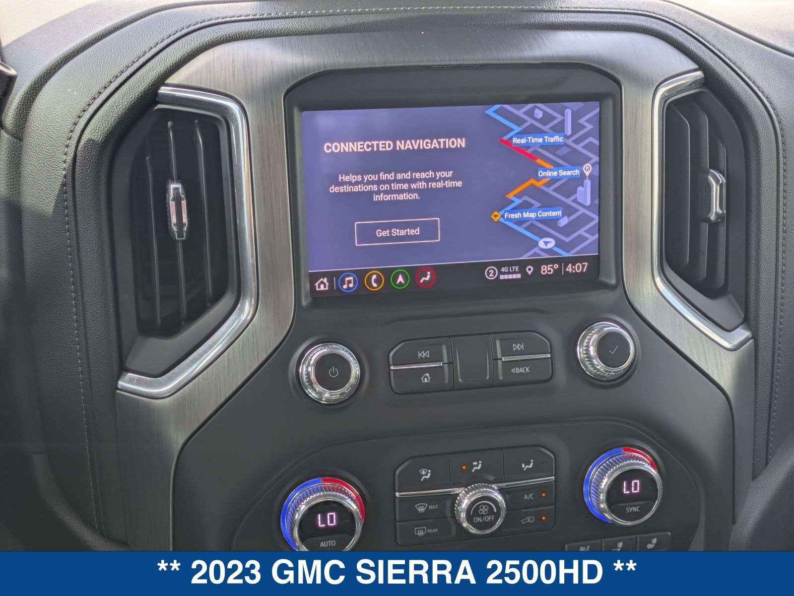 Used 2023 GMC Sierra 2500 Denali w/ Denali Ultimate Package AWD/4WD image 39