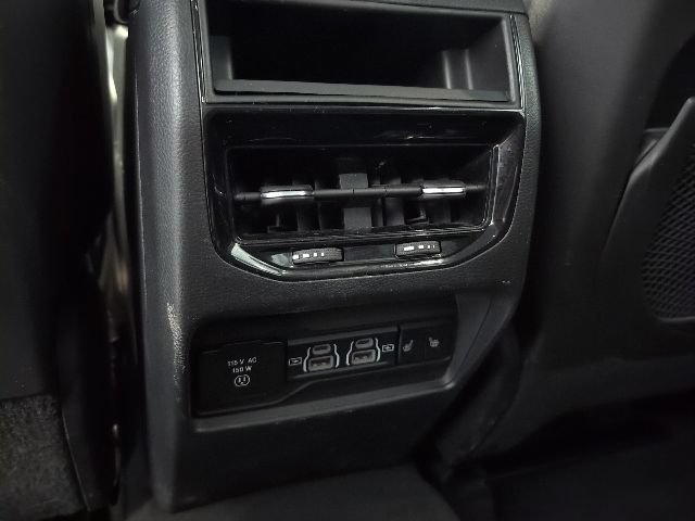 Used 2023 Jeep Grand Cherokee Limited AWD/4WD image 31