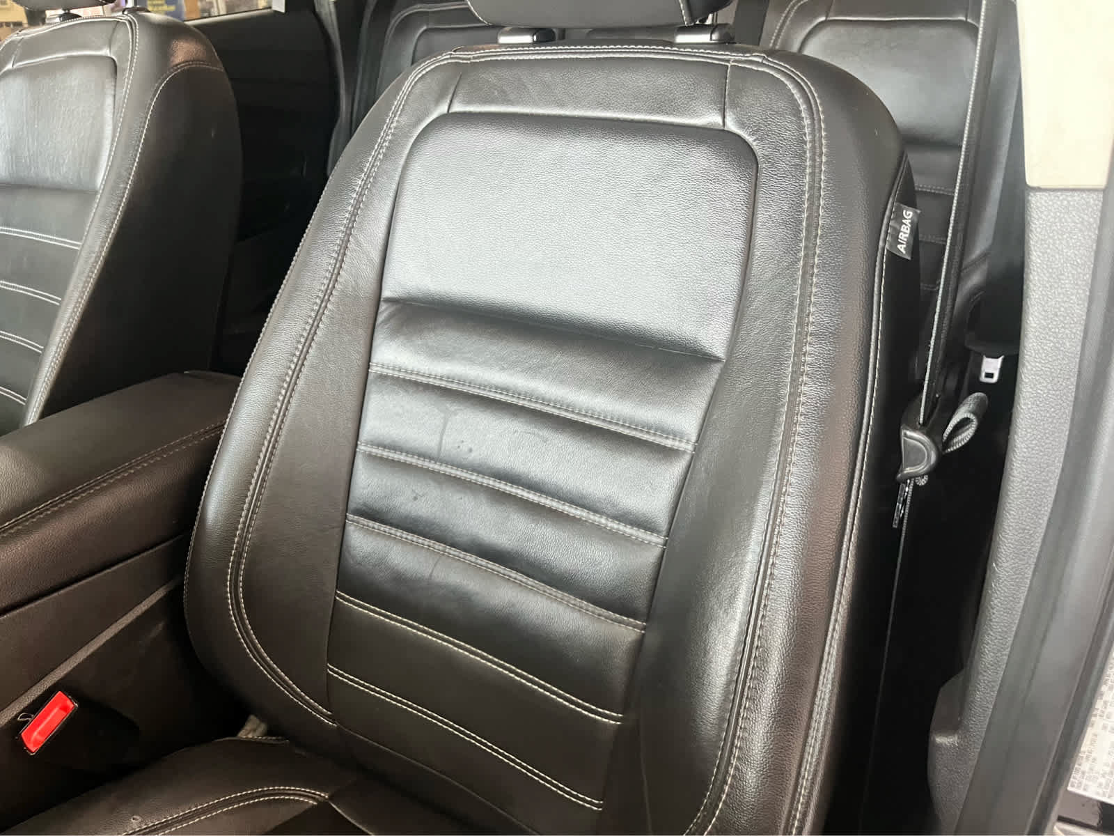 Certified 2018 Ford Escape SEL FWD image 17