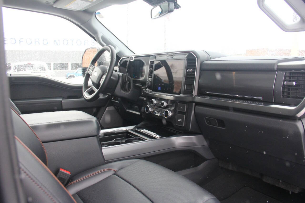 Certified 2025 Ford F350 Lariat w/ Lariat Ultimate Package image 29
