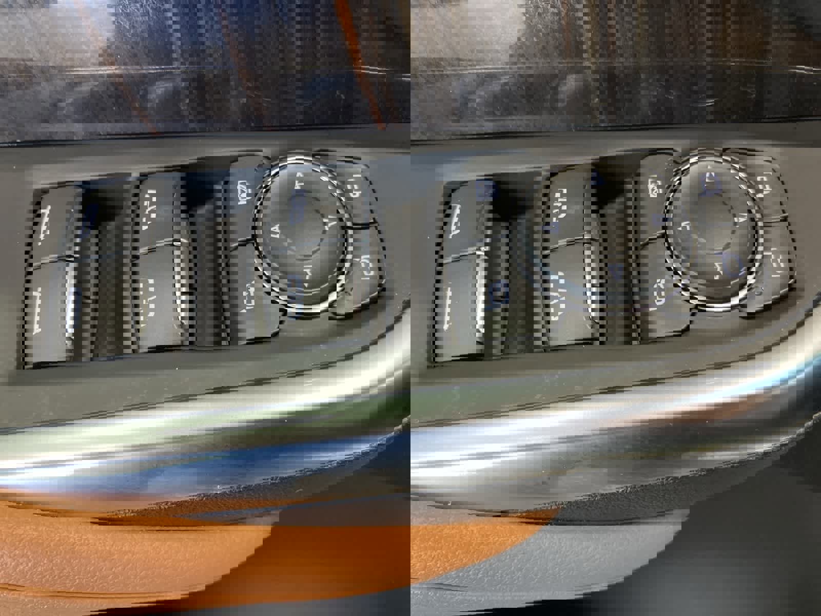 Used 2023 Cadillac XT4 Sport image 15