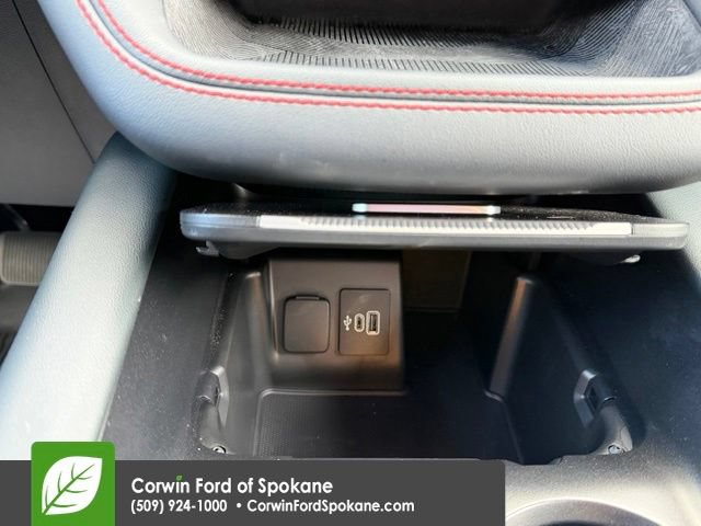 Certified 2025 Ford Explorer ST-Line AWD/4WD image 32
