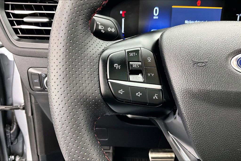 Certified 2023 Ford Escape ST-Line image 18