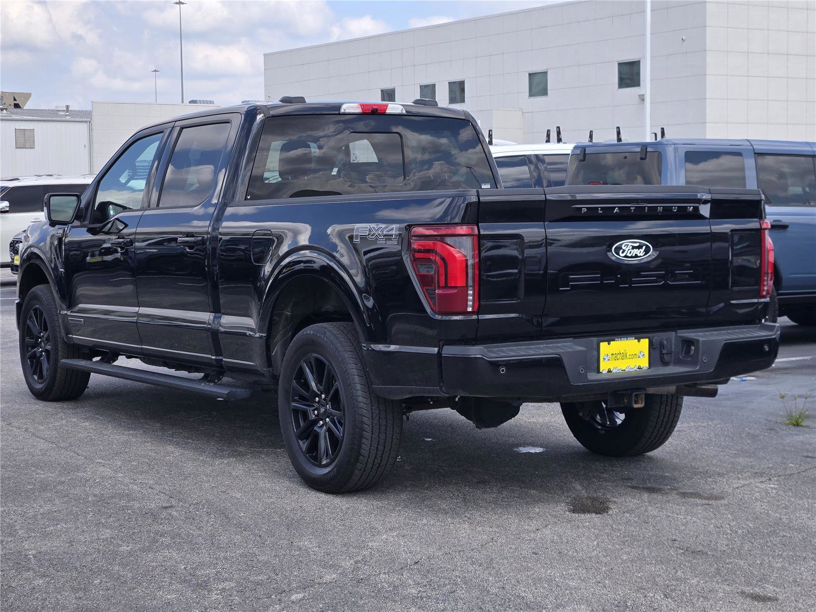 Certified 2025 Ford F150 Platinum w/ FX4 Off-Road Package AWD/4WD image 6