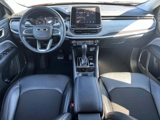 Used 2022 Jeep Compass Latitude w/ Convenience Group AWD/4WD image 14