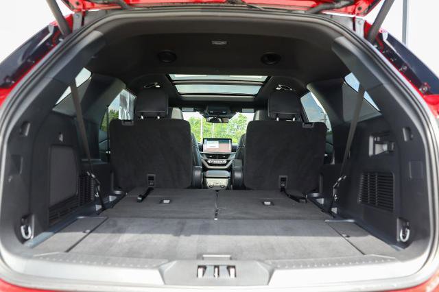 Certified 2025 Ford Explorer ST-Line w/ Premium Package AWD/4WD image 15