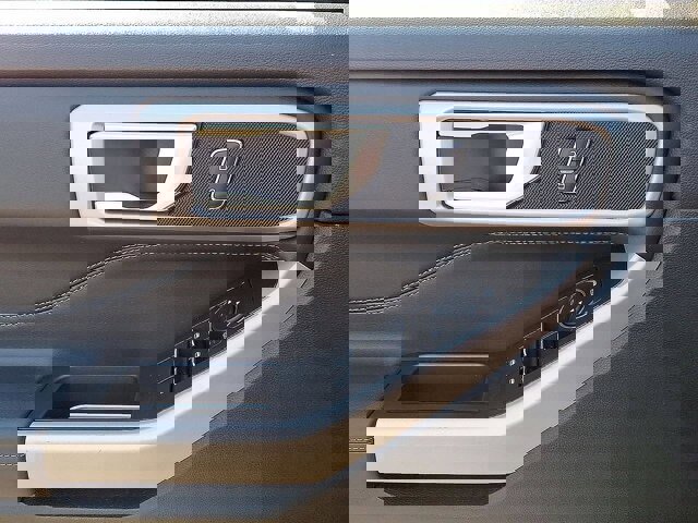 Certified 2024 Ford Explorer XLT w/ Equipment Group 202A image 15