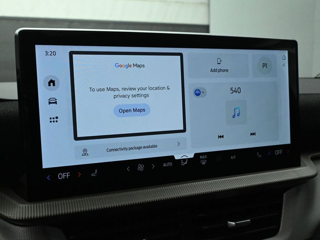 Certified 2025 Ford Explorer Active RWD image 42