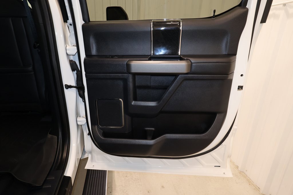 Certified 2022 Ford F250 Platinum w/ FX4 Off-Road Package image 22