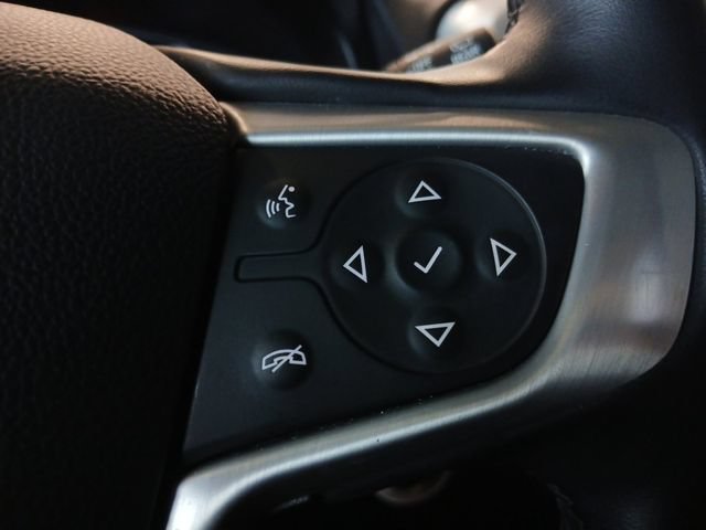 Used 2024 GMC Terrain SLT AWD/4WD image 5
