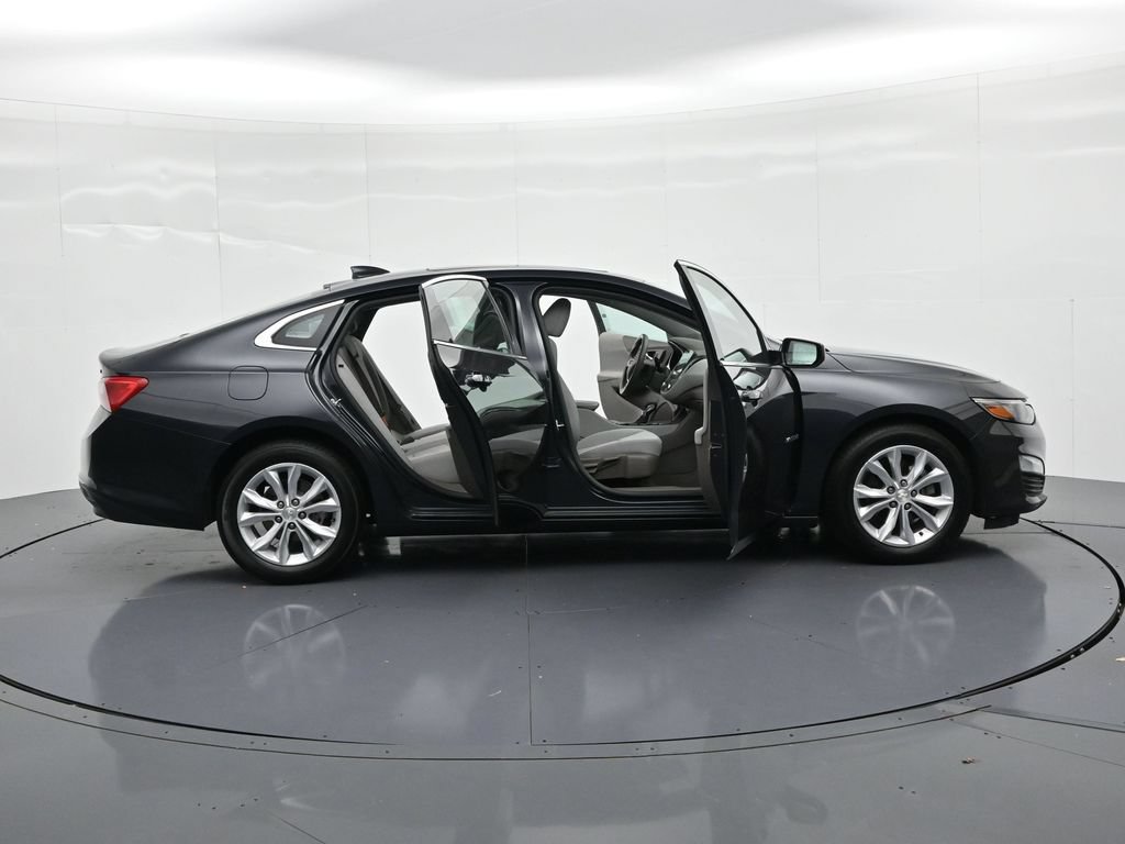 Used 2023 Chevrolet Malibu LT FWD image 23