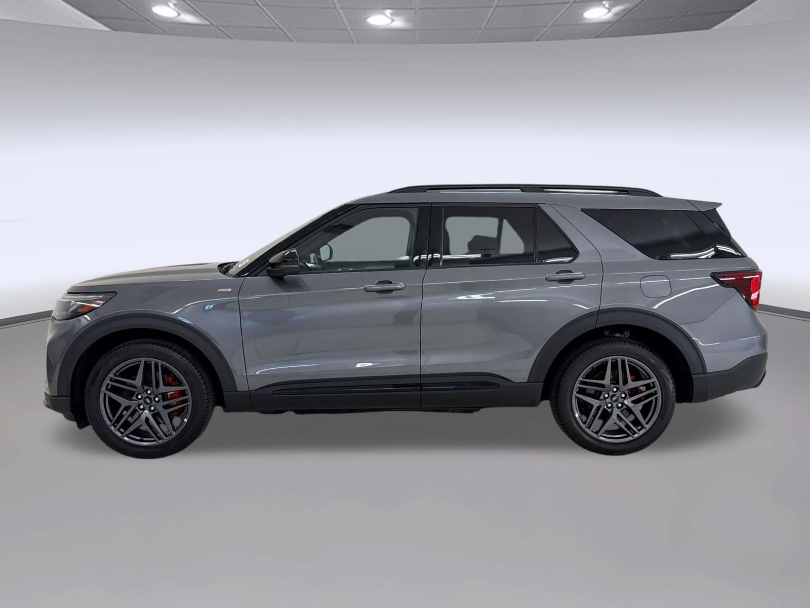 Certified 2025 Ford Explorer ST-Line w/ ST-Line Street Pack AWD/4WD image 2