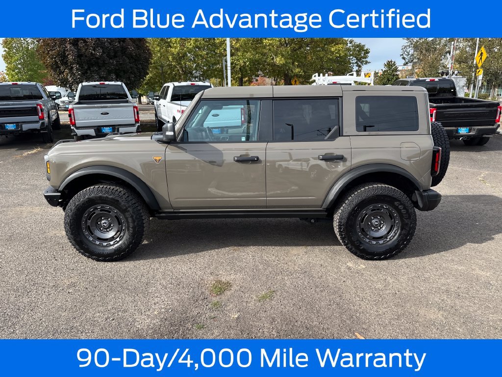 Certified 2025 Ford Bronco Badlands AWD/4WD image 4