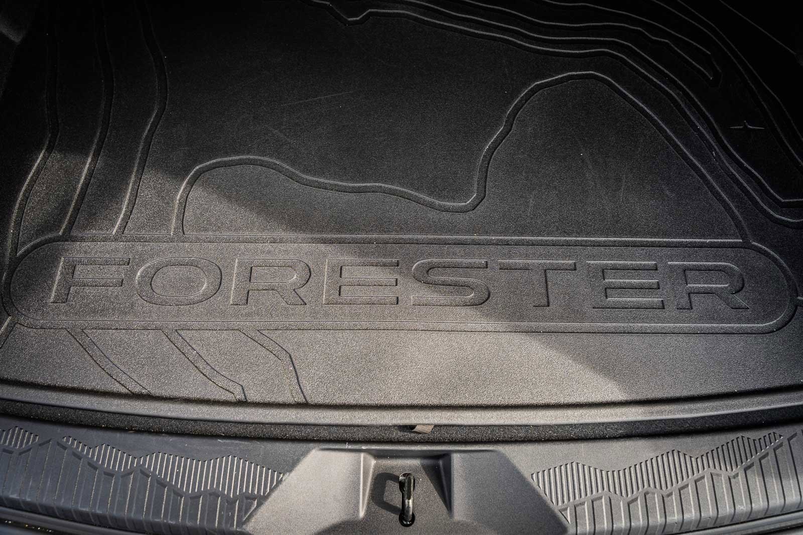 Used 2025 Subaru Forester Premium image 21