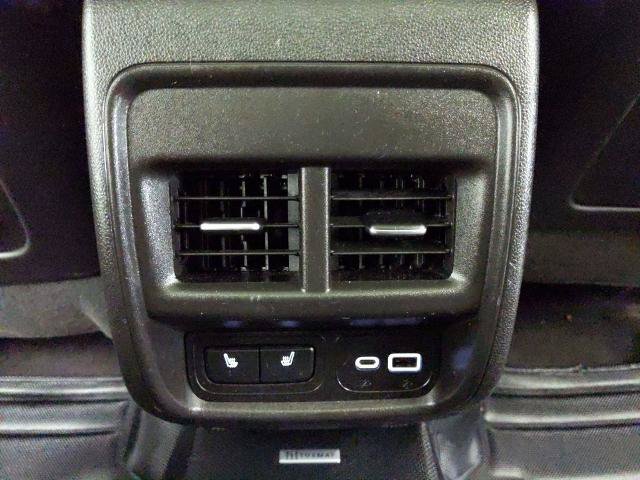 Used 2024 Cadillac XT4 Sport AWD/4WD image 17