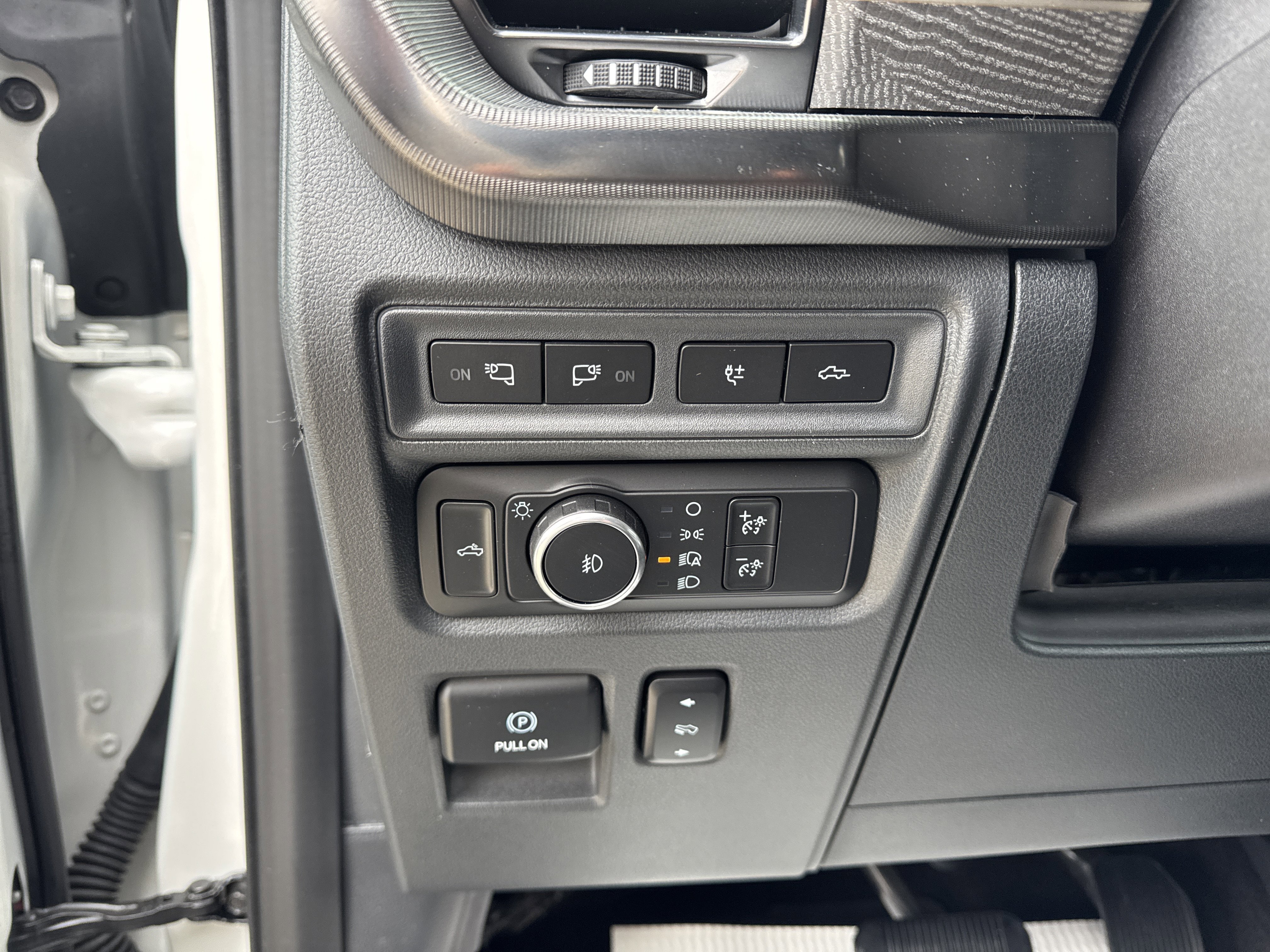 Certified 2021 Ford F150 Platinum w/ Equipment Group 701A High image 12