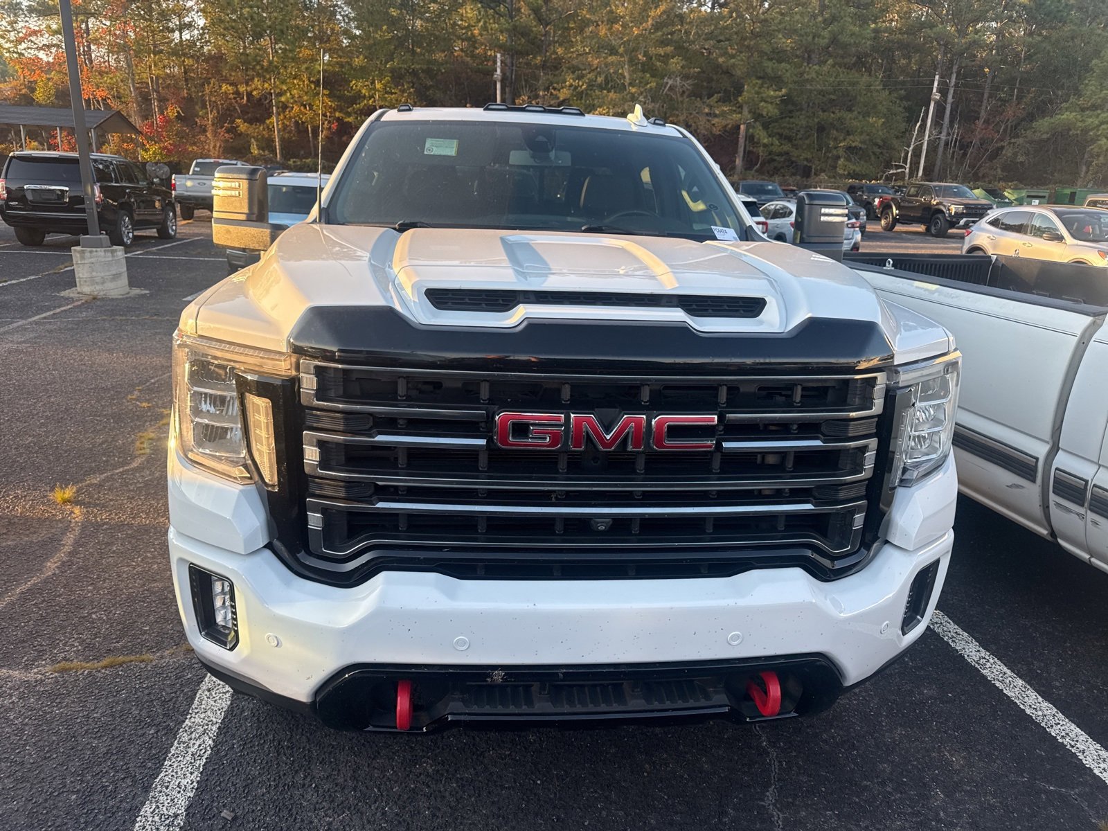 Used 2022 GMC Sierra 2500 AT4 w/ AT4 Preferred Package image 3