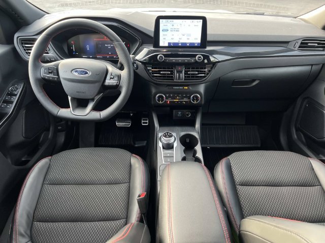 Certified 2023 Ford Escape ST-Line AWD/4WD image 15