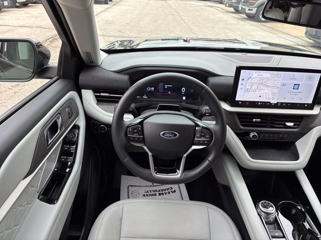 Certified 2026 Ford Explorer Platinum w/ LUX Leather Package AWD/4WD image 18