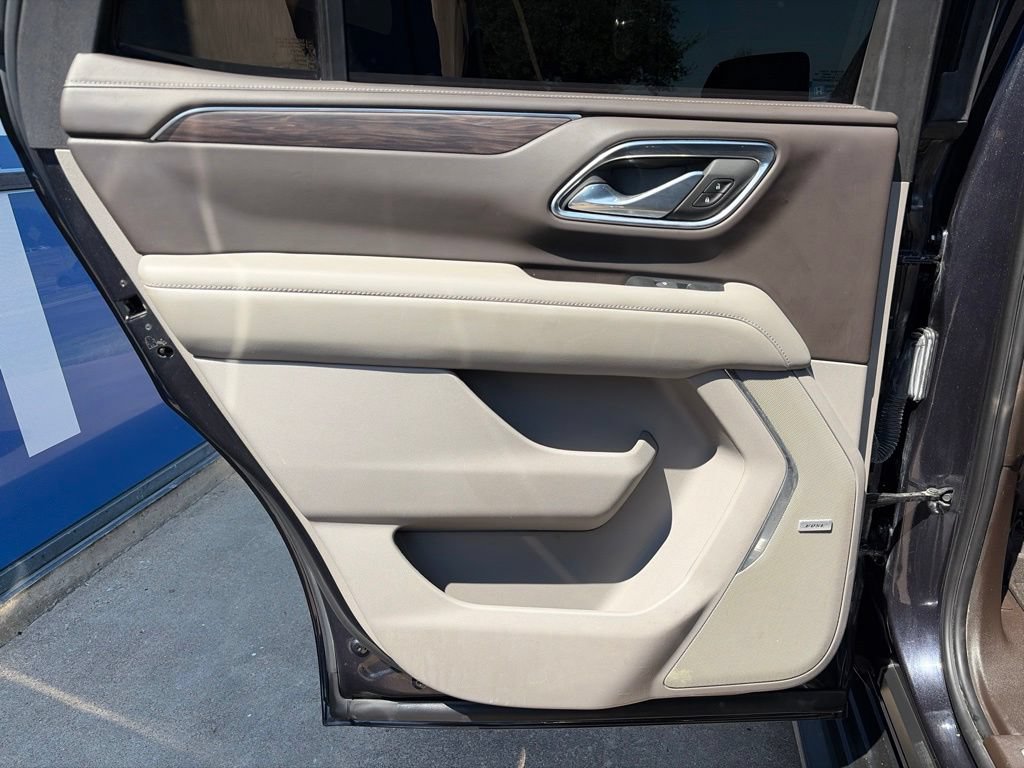 Used 2023 Chevrolet Tahoe LT AWD/4WD image 19