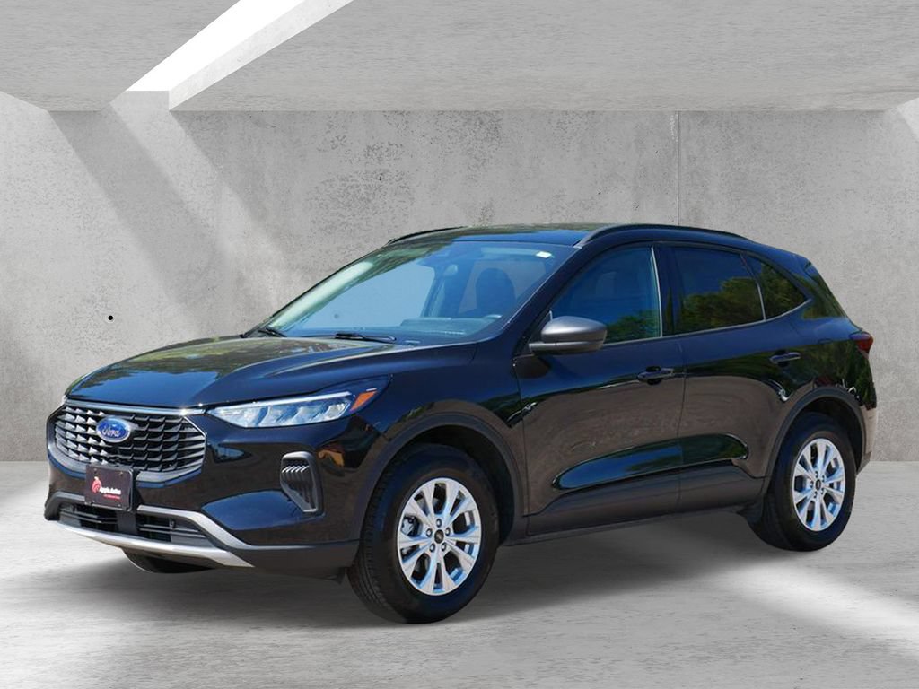 Certified 2025 Ford Escape Active w/ Tech Pack #1 AWD/4WD image 6