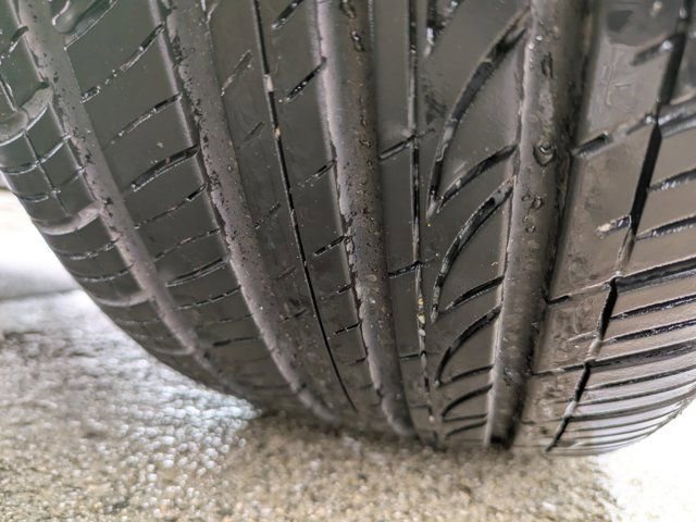 Used 2025 Hyundai Elantra SEL image 11