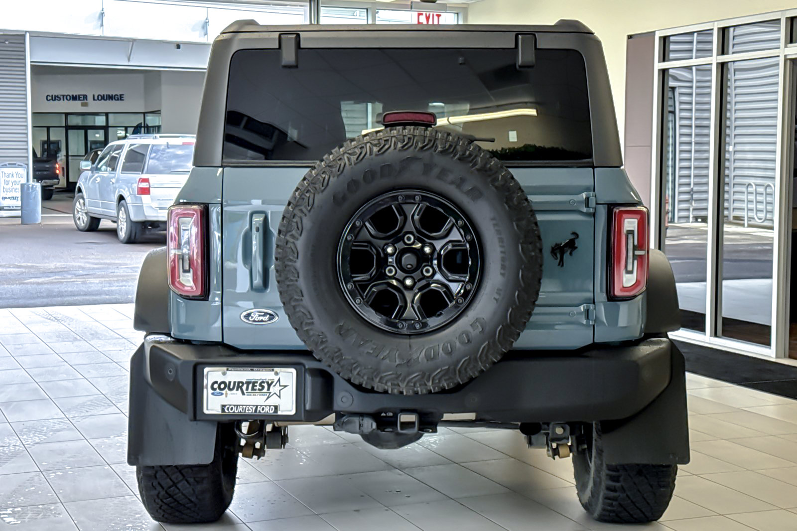 Certified 2021 Ford Bronco Wildtrak AWD/4WD image 5