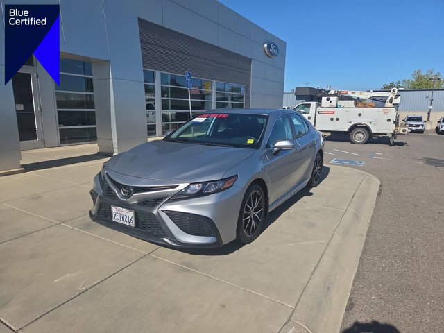 Used 2023 Toyota Camry SE w/ Convenience Package