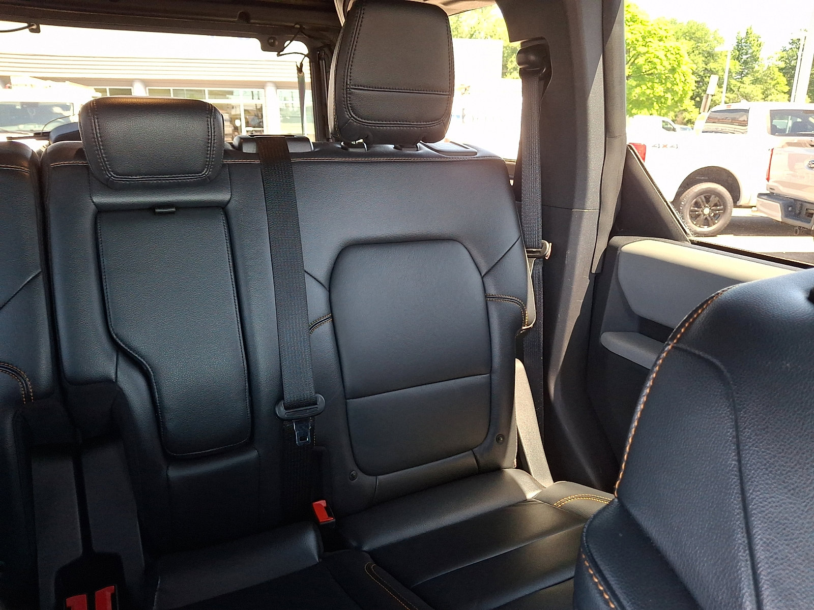 Certified 2023 Ford Bronco Badlands w/ Sasquatch Package AWD/4WD image 19