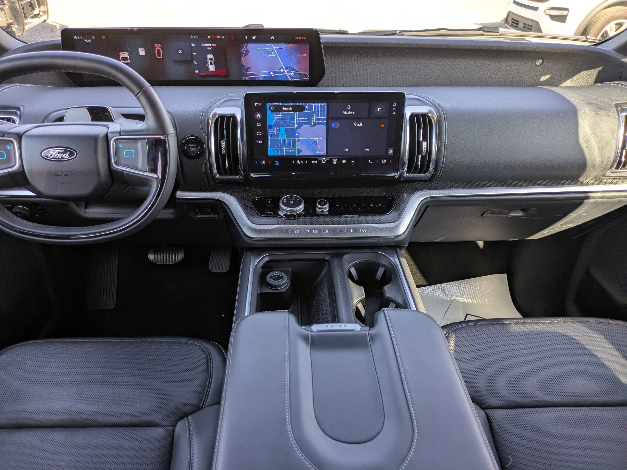 Certified 2025 Ford Expedition Platinum w/ Stealth Appearance Package AWD/4WD image 14