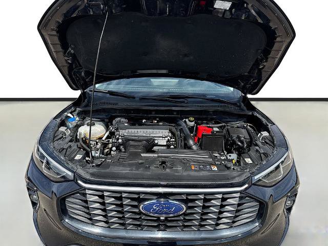 Certified 2023 Ford Escape Platinum AWD/4WD image 22