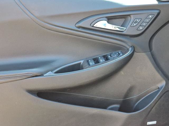 Used 2024 Chevrolet Malibu LT FWD image 16