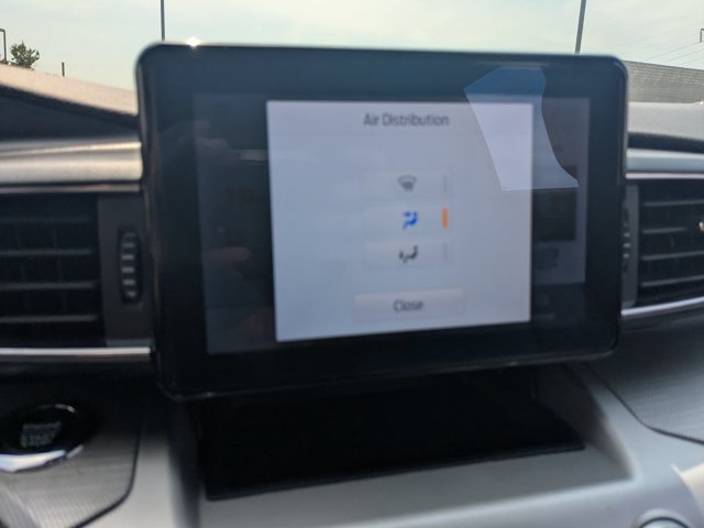 Certified 2021 Ford Explorer XLT w/ Equipment Group 202A AWD/4WD image 24