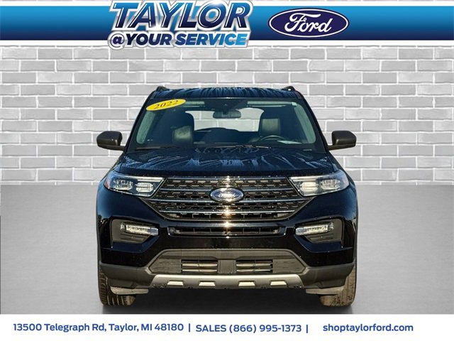 Certified 2022 Ford Explorer XLT w/ Equipment Group 202A image 2