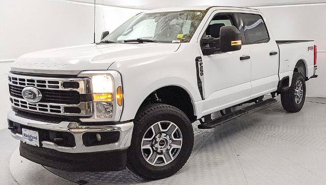 Certified 2025 Ford F250 XLT w/ FX4 Off-Road Package AWD/4WD image 6