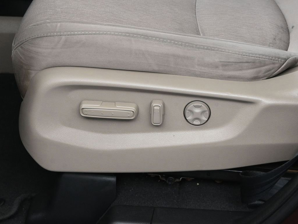 Used 2020 Honda Odyssey EX image 37