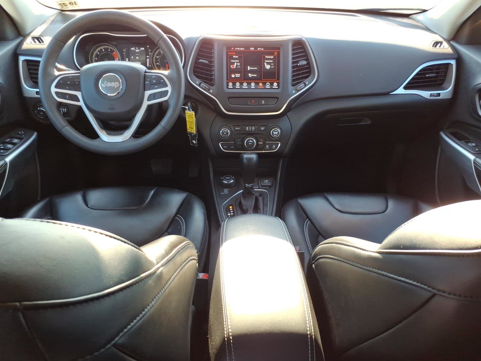 Used 2022 Jeep Cherokee Latitude image 11