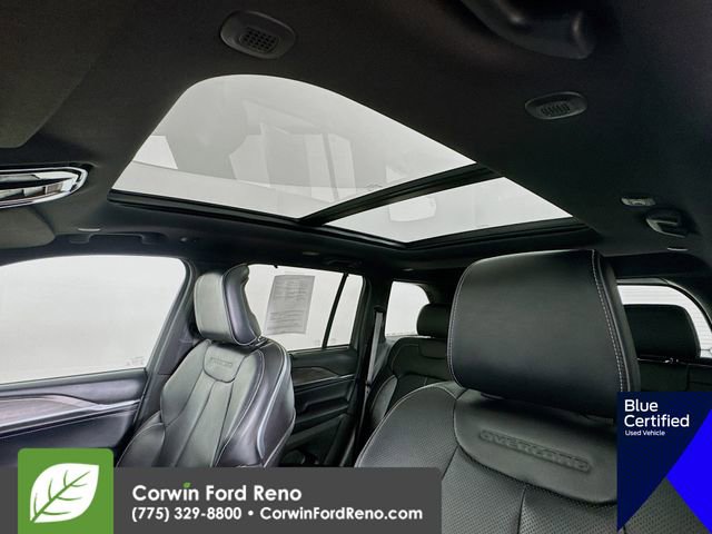 Used 2022 Jeep Grand Cherokee Overland w/ Luxury Tech Group IV image 26