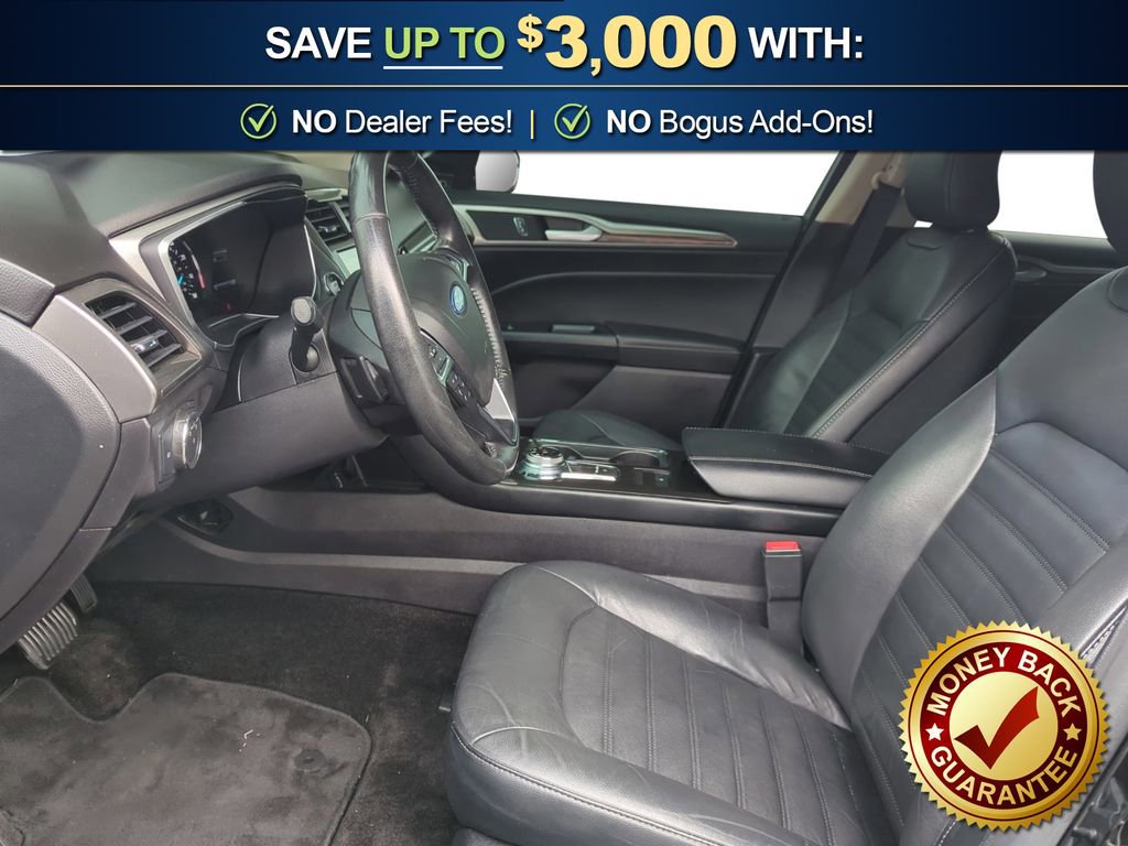Certified 2017 Ford Fusion SE w/ Fusion SE Technology Package FWD image 14