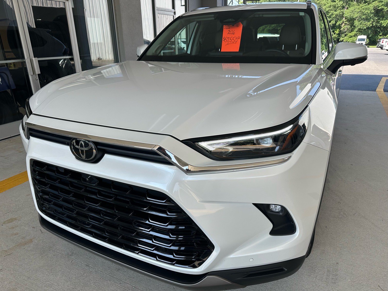 Used 2026 Toyota Grand Highlander AWD image 2